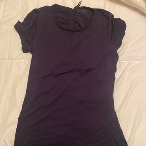 Athleta navy blue T-shirt. Sz small
